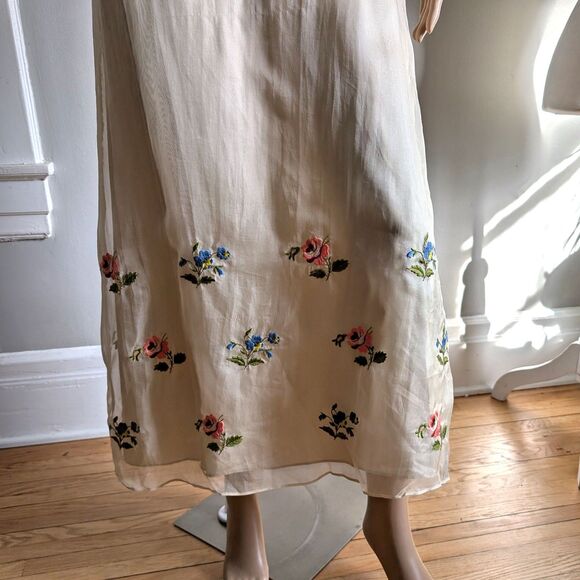 Vintage 90s Laura Ashley Silk Maxi Dress Floral Embroidery Shift Cottagecore 6 - Picture 10 of 13